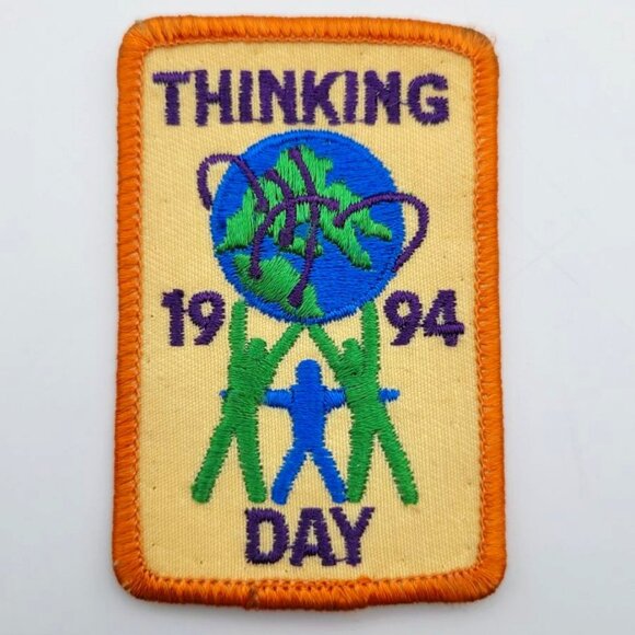 Girl Scout Badge Vintage Patch Brownie 90s Retro Troop Camp Thinking‎ Day 1994 - Picture 1 of 4